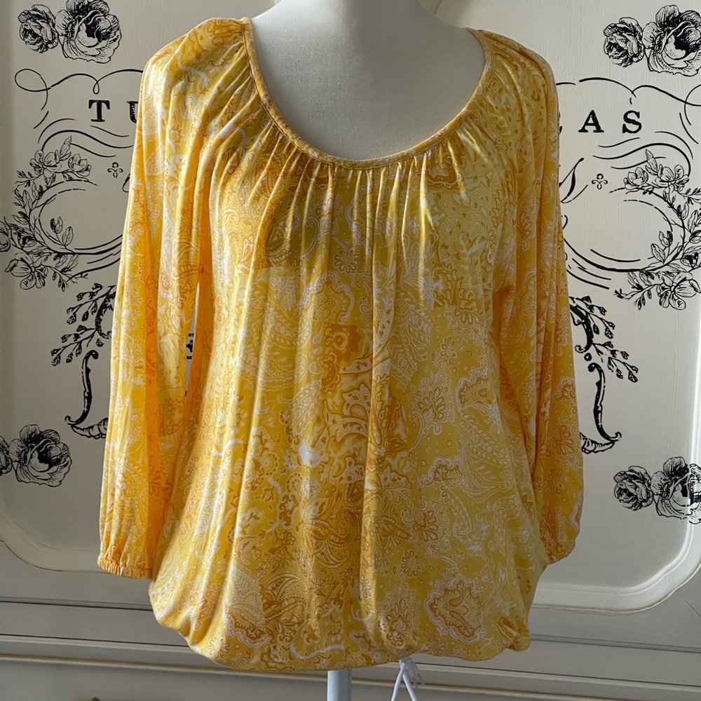 Michael Kor top size M